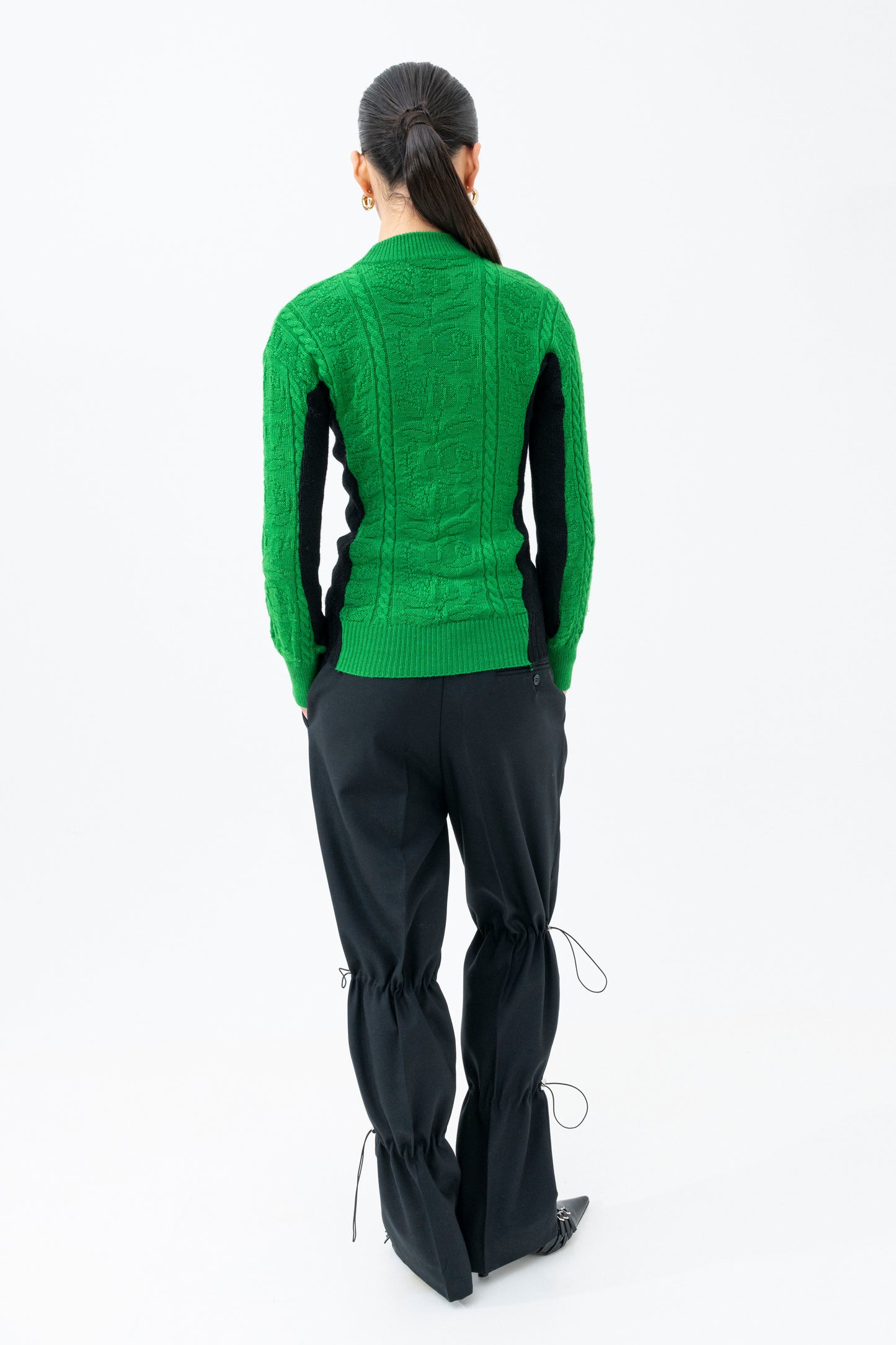 Straight Verde Sweater